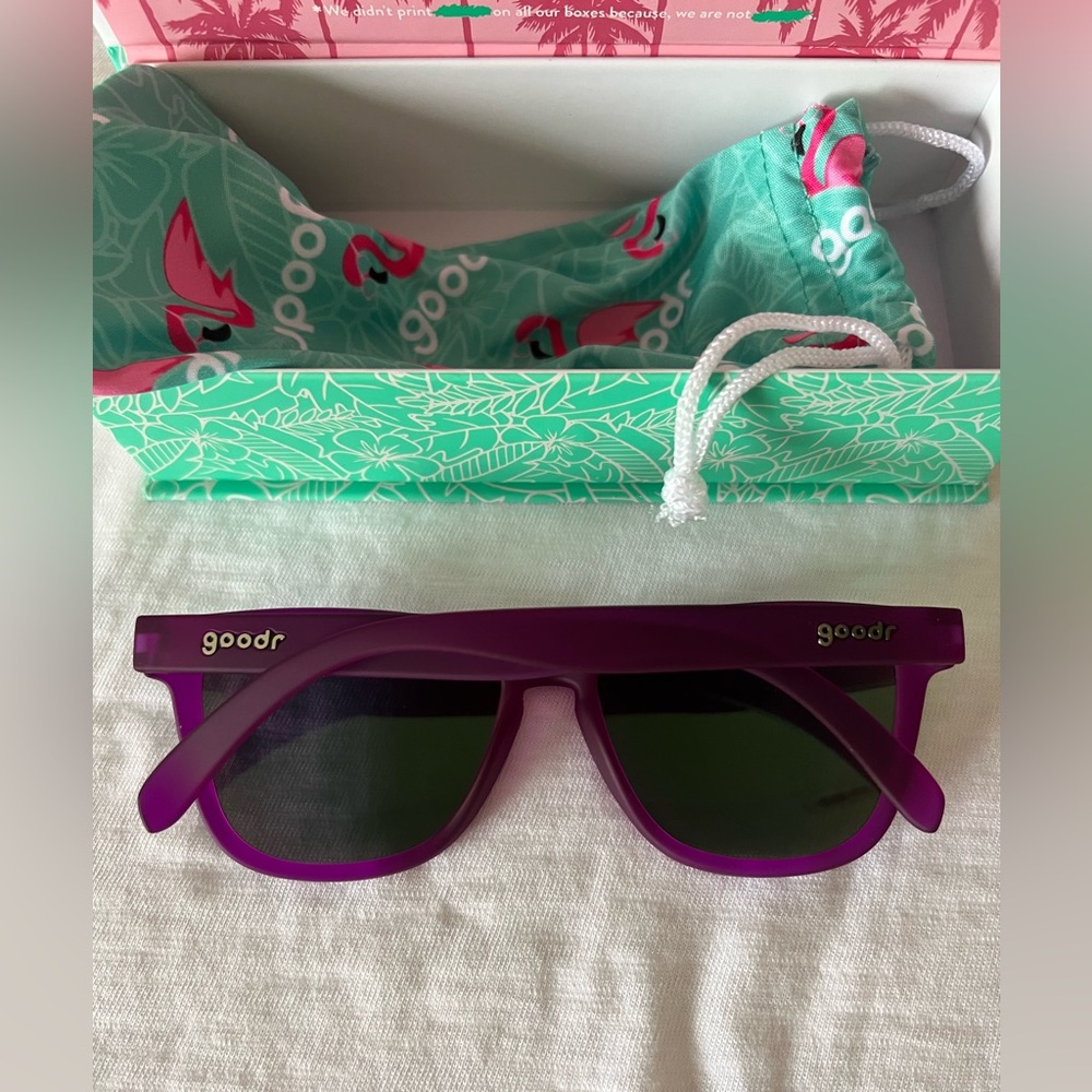 Goodr sunnies new with box